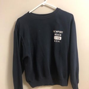 Brandy Melville Erica Newport crewneck